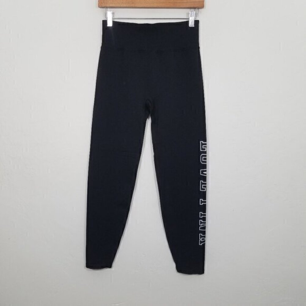 Like new PINK Victoria's Secret Active Leggings Black Size M